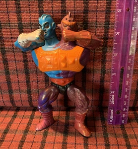 MOTU TWO BAD ~ NO SHIELD HeMan Masters of the Universe Vintage 1984 ~ Loose Legs - Picture 1 of 2