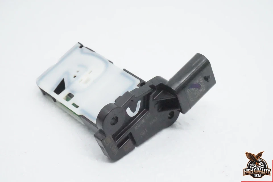 Chevrolet Equinox 2018-2025 sensor de flujo másico OEM 12729015 Foto 1 de 4