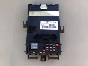 2006 Ford Mustang Body Control Module BCM Fuse Box 5R3T-14B467-BE * - Picture 1 of 9