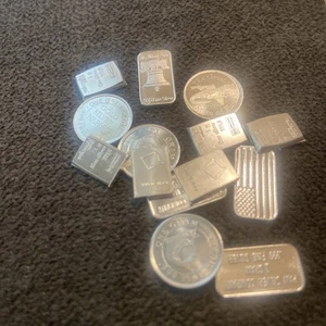1 Gram .999 Silver Rounds/Bars Bullion - Generic Valcambi, Monarch - Random - Picture 1 of 1