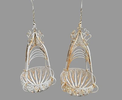 Pair of Vintage Antique Style Hanging Flower Pot Holders Garden Planters - Image 1 of 4