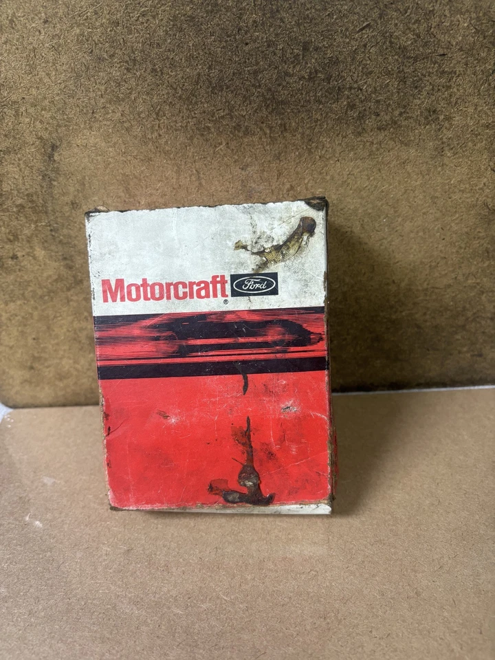 REGULADOR DE VOLTAJE MOTO GR540B FORD THUNDERBIRD TORINO COMET COUGAR CYCLONE Foto 1 de 4