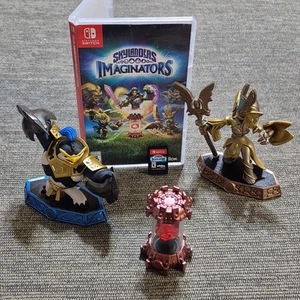 Skylanders Imaginators per Nintendo Switch Starter Pack: King Pen & Golden Queen - Foto 1 di 6