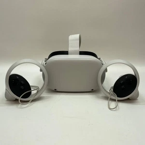 Oculus Quest 2 64GB Standalone All-in-One VR Headset KW49CM - Picture 1 of 15