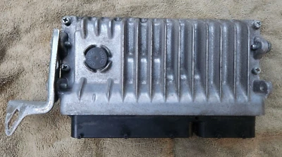 Lexus Es350 2016 76 k millas módulo de control de motor ECM computadora 89661-06X30 62970 Foto 1 de 4