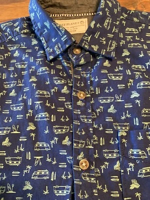 free planet mens shirt size medium slim button up short sleeve surfer theme B16 - Image 1 of 4