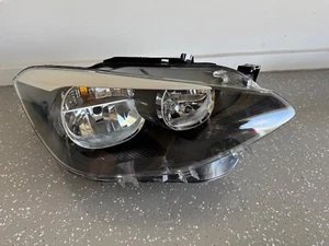 Genuine BMW 1 Series F20 (Pre-LCI) RIGHT Headlight, Halogen 7229686-08 - Picture 1 of 6