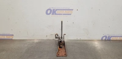 1987 BUICK GRAND NATIONAL AUTOMATIC TRANSMISSION SHIFTER - Image 1 of 4