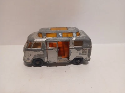 Винтажный 1967 спичечный коробок Lesney #34 Volkswagen Camper высокая крыша серебряный фургон * читать * - Изображение 1 из 4