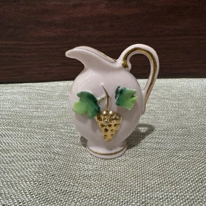 Vintage Mini Porzellan Krug Rosa mit Goldakzent & Trauben Made In Japan (217) - Bild 1 von 5