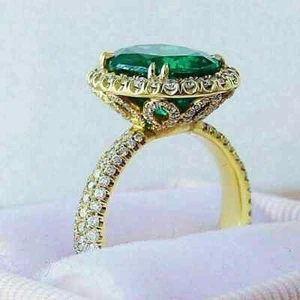 Anillo de compromiso para mujer esmeralda ovalada de 3,50 quilates creado en laboratorio enchapado en oro amarillo de 14 quilates - Imagen 1 de 4