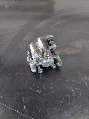 Pinza de freno delantera Suzuki RM80 2000 usada OEM Dy Foto 1 de 4