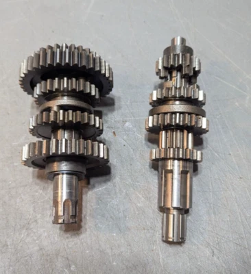 Eje de contador principal y engranajes de transmisión Honda XR75 XR80 1977-1981 Foto 1 de 4