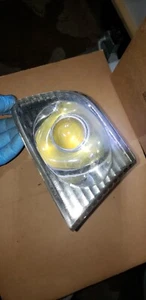 2001-2005 LEXUS IS300 FOG LIGHT RIGHT SIDE ONLY OEM LEXUS - Picture 1 of 3