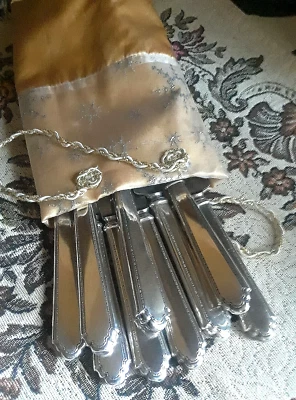 CUCHILLOS DE CENA IMPERIO ESTERLINA SIGLO XIX◇CONJUNTO de 9 bellezas estampadas◇+bolsa de terciopelo Foto 1 de 4