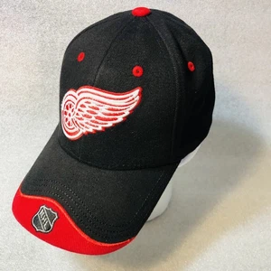 Detroit Redwings NHL CCM Black Hat Adjustable Hook & Loop OSFA - Picture 1 of 7