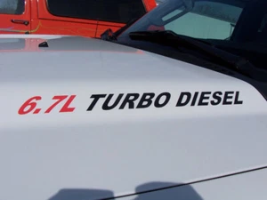2 calcomanías adhesivas laterales o capó turbo diésel 6,7 L ideales para camión - Imagen 1 de 6