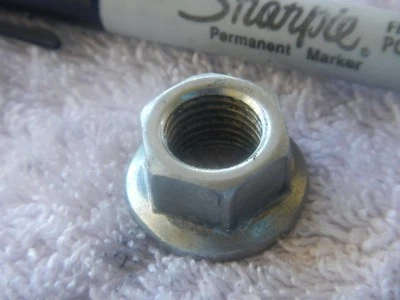 Volante magnético rotor tuerca de montaje 1991 91 Suzuki DR350R DR350 DR 350 Foto 1 de 2