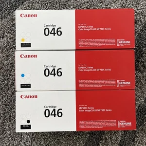 Canon 046 Genuine Laser Toner Cartridge Bundle (Yellow, Cyan, Black) All 3 OEM - Afbeelding 1 van 4