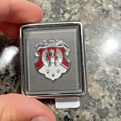 Nuevo de Lote Antiguo OEM Oldsmobile 98 Regency Capucha Ornamento Emblema 1989-1990  Foto 1 de 4