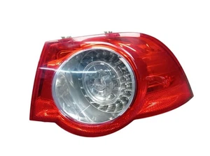 Faro Posteriore Esterno Destro Per VW EOS (1F7, 1F8) 2.0 FSI 1Q0945096 - Foto 1 di 9