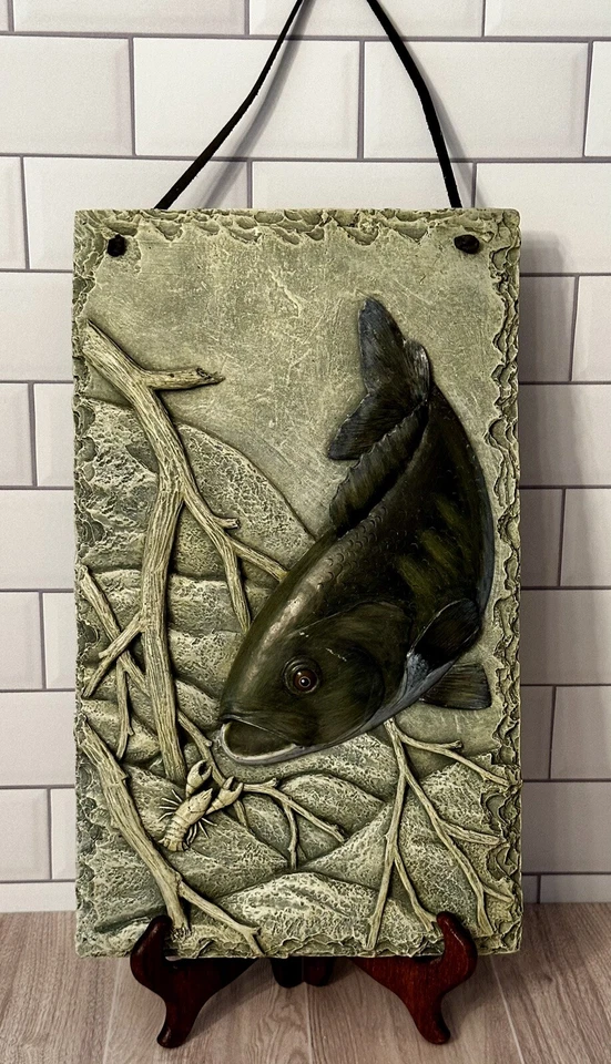 Plaster / Resin Bass Fish With Crawfish Plaque Wall Décor 8 " x 13 " - Image 1 of 4
