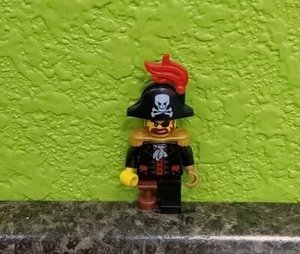 LEGO Piratas Capitán Barbaladrillo Minifigura 10210 G2085 - Imagen 1 de 2