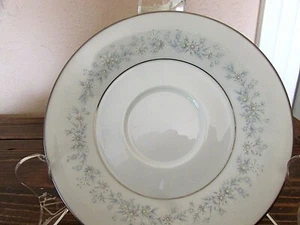 Noritake Fine China - Marywood Pattern - Saucer - 2181 - Picture 1 of 2