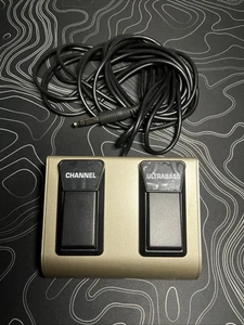 Behringer FS112B 2-Button Bass Amp Foot Switch Pedal Ultrabass 1/4" Jack - Picture 1 of 3