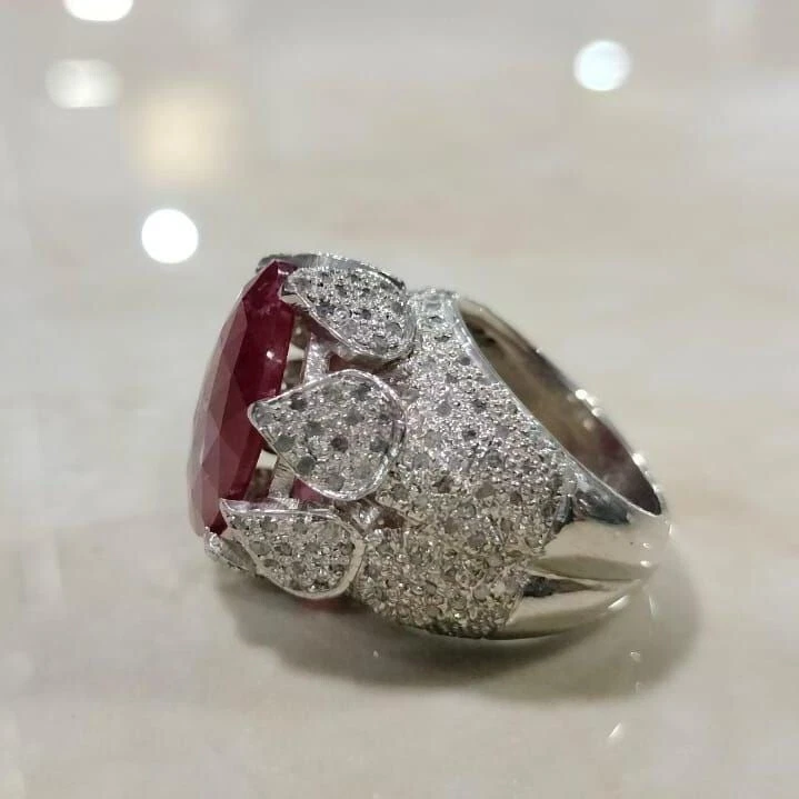 935 Silver Simulated 9.50 TCW Oval Ruby & Round Sapphire Dome Ring For Woman - Image 1 of 4