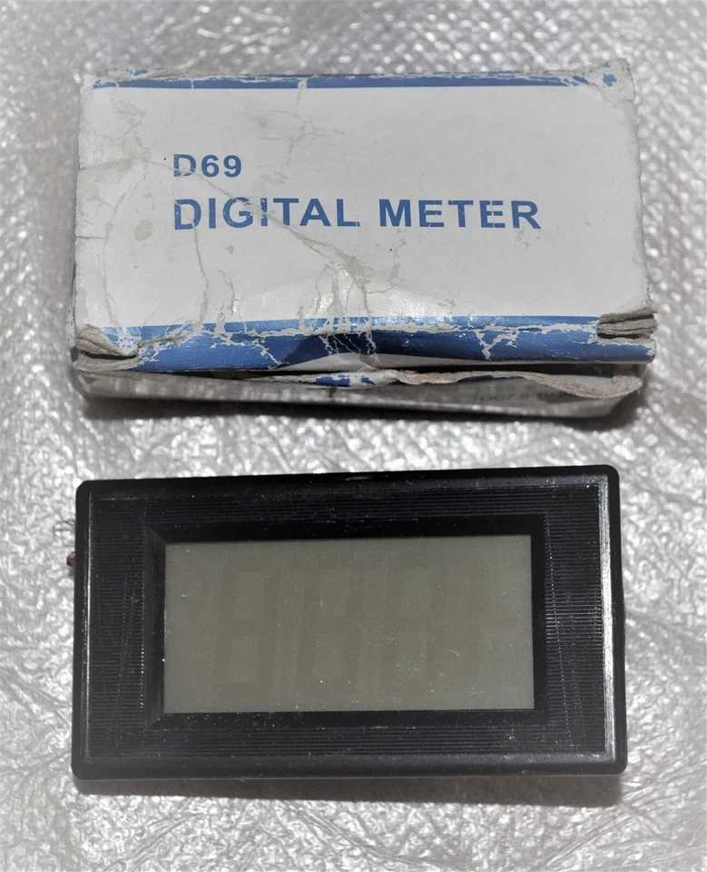 LCD D69 ЦИФРОВОЙ ИЗМЕРИТЕЛЬ МОЩНОСТИ AC 500V ПРОМЫШЛЕННЫЙ ИЗЛИШЕК ХОРОШО В КОРОБКЕ  - Изображение 1 из 1
