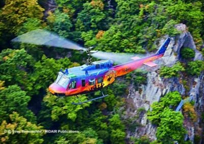 1/32 Bell UH-1D "Goodbye Huey" Revell kit in plastica da montare e colorare - Immagine 1 di 2