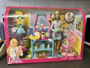 MATTEL I Can Be BARBIE Newborn Twins Baby Doctor Doll Playset N7646 NEW - Bild 1 von 7