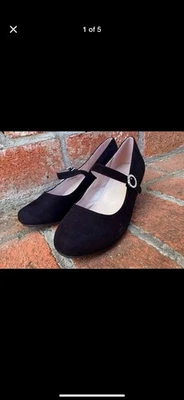 Children’s Place Girls Size 3 Heels. Black New With Tag. - Image 1 of 4