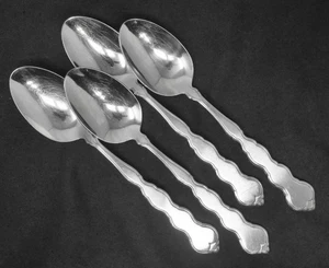 Oneida Valerie Stainless Teaspoon set of 4. 6" Long - Picture 1 of 1