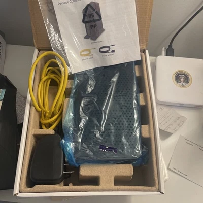 Netgear N300 340 Mbps 2.4 GHz WiFi Cable Modem Router C3000-100NAS - Image 1 of 4