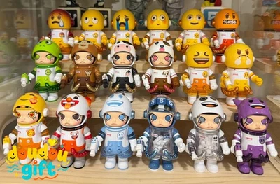 100% MEGA SPACE MOLLY X EMOJI SERIES CONFIRMED FIGURE DOLL BLIND BOX HOT CUTE - Image 1 of 4