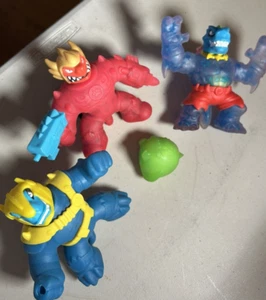 Heroes of Goo Jit Zu Lot (TAKTILES SPIELZEUG) x3 - Bild 1 von 4