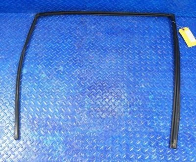 2002-2006 LEXUS ES 300 OEM REAR LEFT LH SIDE WINDOW WEATHERSTRIP SEAL - Image 1 of 4