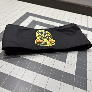 Bandana Cobra Kai Head Wrap stile Tenugui fascia karate bambino cosplay cintura nera - Foto 1 di 9