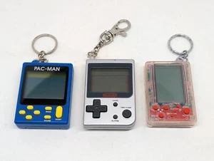 Vtg Nintendo Gameboy Super Mario Bros MGA Pacman & Very Rare Tetris Key Chains - Picture 1 of 15