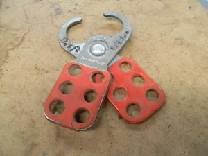 Masterlock Lockout Hasp Tagout Vinyl Coated Handle 1 1/2" 6 Workers (lot of 3) - Picture 1 of 4