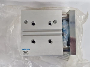 Guía lineal FESTO DFM-32-50-P-A-GF 170858 - NUEVO / EMBALAJE ORIGINAL - envío mundial - Imagen 1 de 1