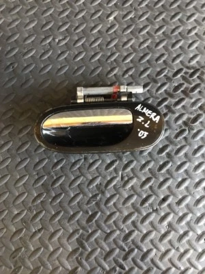 Manija exterior puerta trasera izquierda nissan almera n16 2002 año rhd negro sa830613 Foto 1 de 4