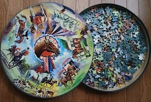 Puzzle rotondo circolare vintage SPRINGBOK tema cavalli 500+ pezzi 20 1/4" Regno Unito - Foto 1 di 10