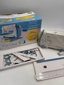Cuttlebug Die Cutter & Embosser Bonus Tool Kit Scrapbooking Craft New Open Box - Picture 1 of 5