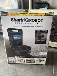 Shark IQ Robot Self Empty XL Vacuum Cleaner - Black R101AE - Picture 1 of 2