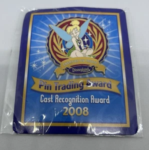 Disneyland Cast Champion Pin Trader Award Pin 2008 Tinker Bell On Card In Bag!! - Picture 1 of 3