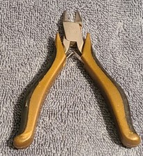 UPC 832857100905 product image for Craftsman Professional End Nippers Precision Pliers PN 45660 (gold/black) USED | upcitemdb.com