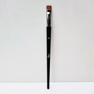 Dior Backstage Eyeliner Brush N°24, Brand New! - Imagen 1 de 4